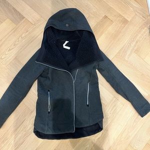 Lululemon Sherpa lined hoodie